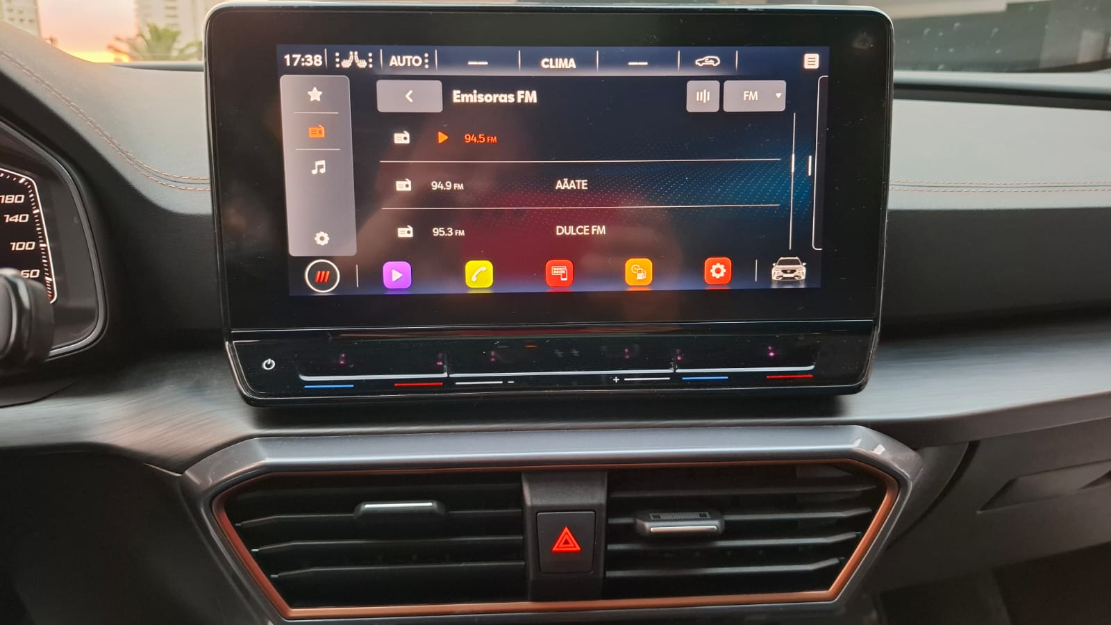 CUPRA FORMENTOR TSI 2.0 AT 2024 - Imagen 20