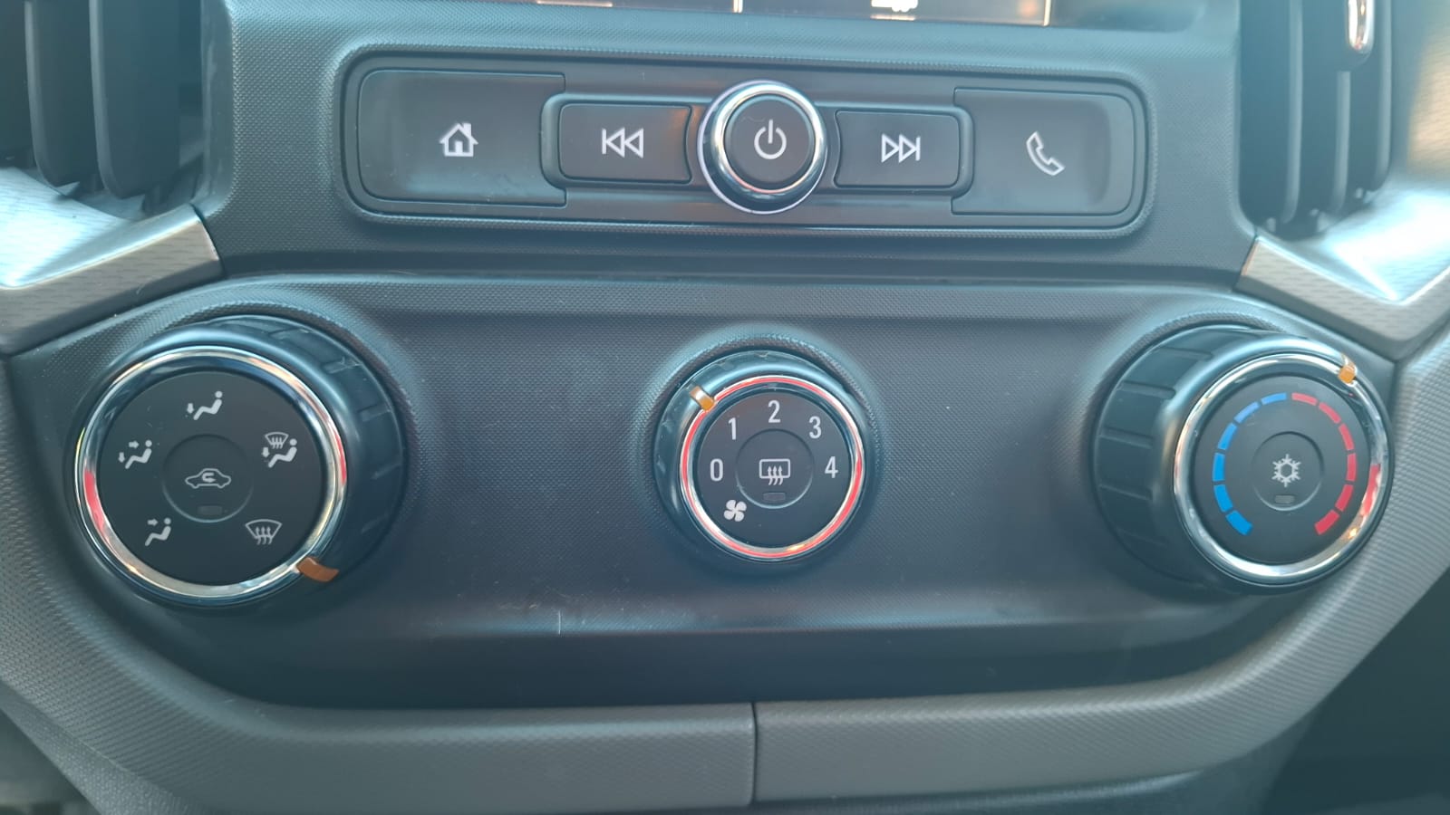 CHEVROLET COLORADO DCAB 4X4 2.8 AUT 2021 - Imagen 15