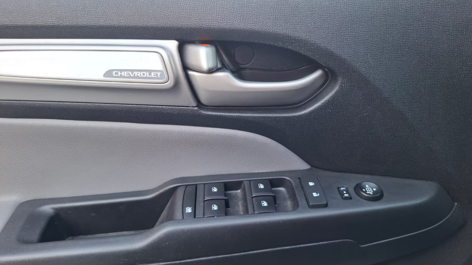 CHEVROLET COLORADO DCAB 4X4 2.8 AUT 2021 - Imagen 9